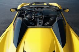 12,7 дюймов инноваций: Chevrolet Corvette 2026 получил радикально обновлённый салон